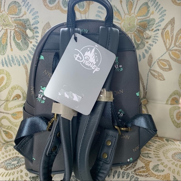 New! Loungefly Disney Minnie Mouse Statue Liberty - Picture 3 of 6